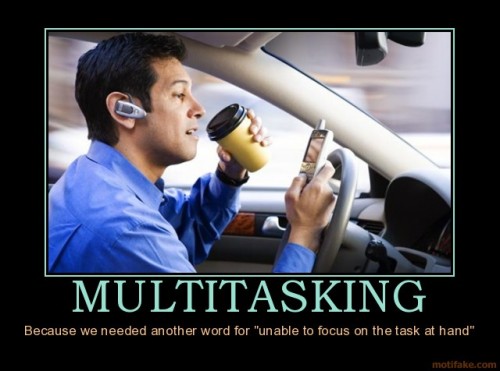 social media mutli-tasking